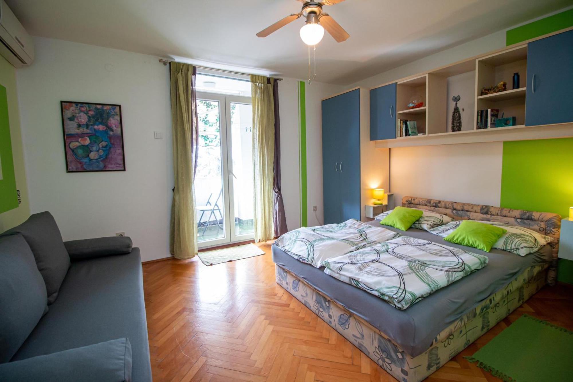 Apartment Un Chat Ровин Екстериор снимка